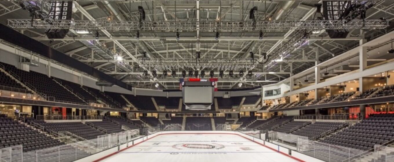 Baxter Arena, About UNO